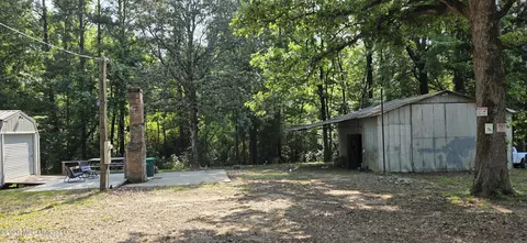 Exterior - 357 SE Nations, Brookhaven, MS 39601 photo 9 of 24
