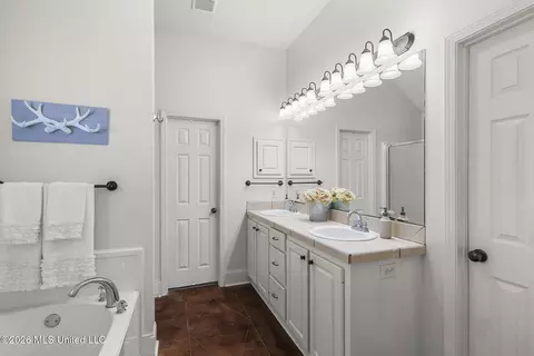 Bath - 159 Mason Way, Madison, MS 39110 photo 1 of 4