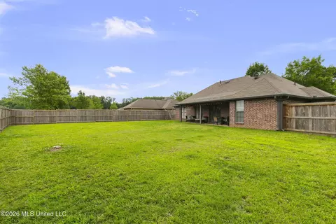 Exterior - 159 Mason Way, Madison, MS 39110 photo 5 of 7