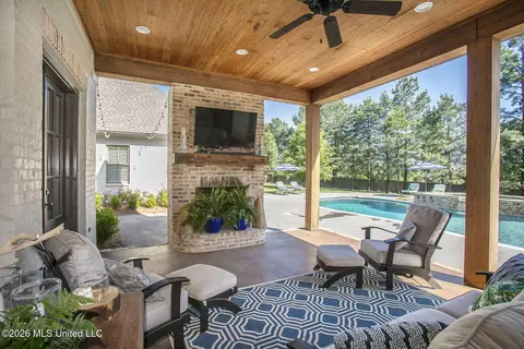 Exterior - 404 Cedarmont Dr, Madison, MS 39110 photo 22 of 33