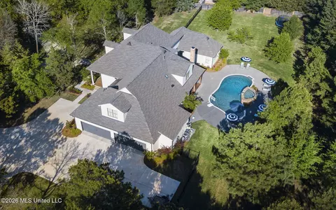 View/Area - 404 Cedarmont Dr, Madison, MS 39110 photo 5 of 5