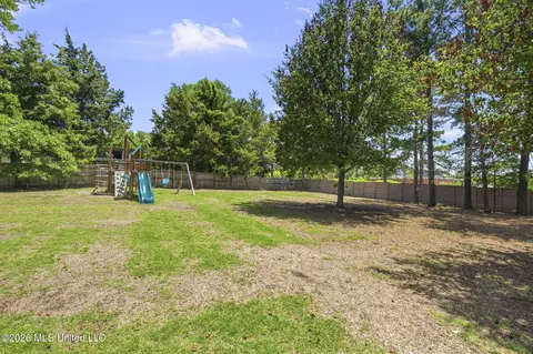Exterior - 404 Cedarmont Dr, Madison, MS 39110 photo 17 of 33