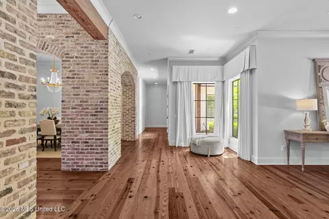 Entry Way - 404 Cedarmont Dr, Madison, MS 39110 photo 14 of 14