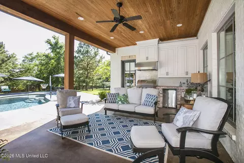 Exterior - 404 Cedarmont Dr, Madison, MS 39110 photo 21 of 33