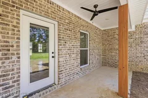 Exterior - 199 Lake Harbor Rd, Brandon, MS 39047 photo 3 of 6