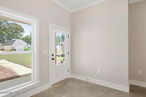 Entry Way - 199 Lake Harbor Rd, Brandon, MS 39047 photo 1 of 5