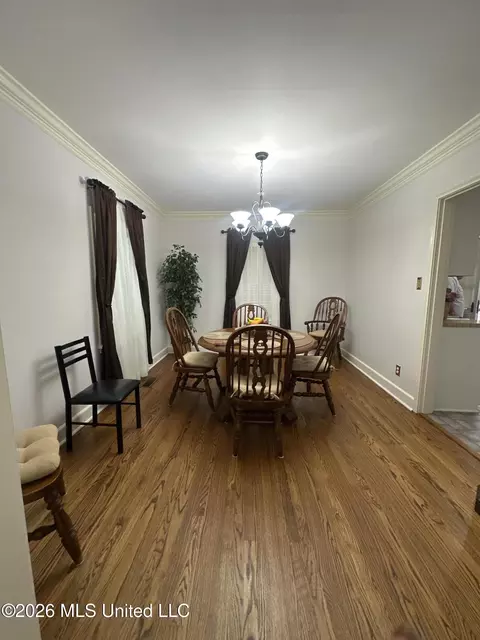 Dining - 7056 Mississippi 178, Hickory Flat, MS 38633 photo 1 of 1