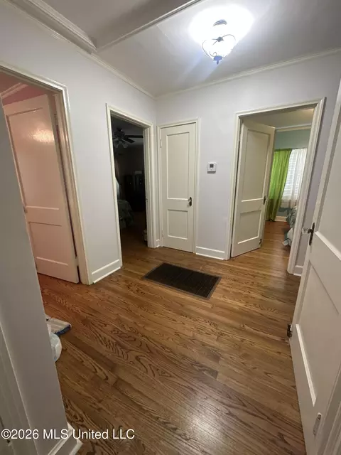 Entry Way - 7056 Mississippi 178, Hickory Flat, MS 38633 photo 1 of 2