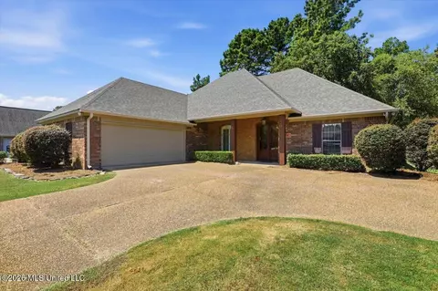 122 Addison Way, Canton, MS 39046