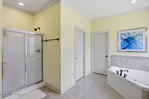Bath - 122 Addison Way, Canton, MS 39046 photo 3 of 3