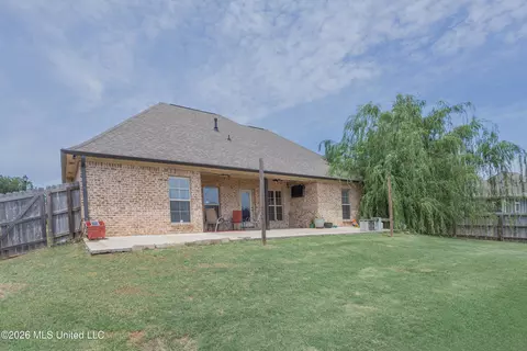 Exterior - 292 Buckhead Dr, Madison, MS 39110 photo 2 of 2