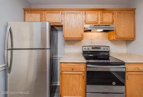 Kitchen - 1111 Bullrun Dr, Byram, MS 39272 photo 3 of 3