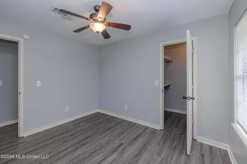 Bedroom - 1111 Bullrun Dr, Byram, MS 39272 photo 3 of 3