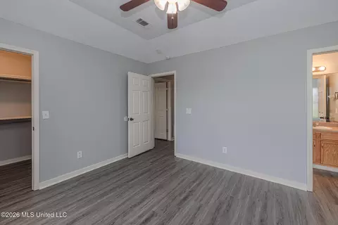 Bedroom - 1111 Bullrun Dr, Byram, MS 39272 photo 2 of 3