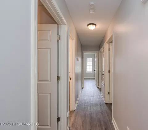 Entry Way - 1111 Bullrun Dr, Byram, MS 39272 photo 1 of 2
