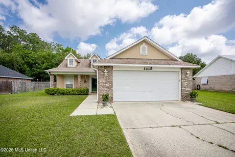 1418 Louis Alexis Trl, Gautier, MS 39553
