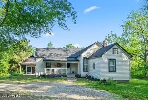 9142 Railroad Ave, Olive Branch, MS 38654