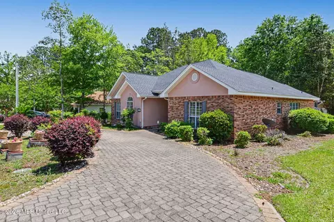 Exterior - 89357 E Diamondhead Dr, Diamondhead, MS 39525 photo 2 of 3
