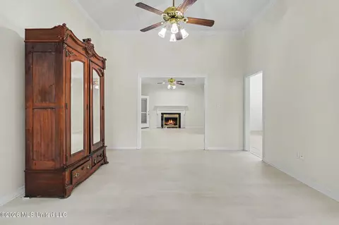 Living - 89357 E Diamondhead Dr, Diamondhead, MS 39525 photo 1 of 6