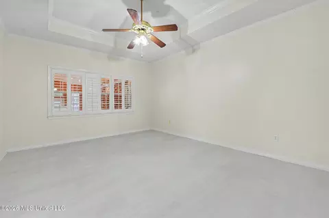 Living - 89357 E Diamondhead Dr, Diamondhead, MS 39525 photo 5 of 6