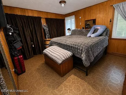 Bedroom - 206 Mississippi Ave, Grenada, MS 38901 photo 1 of 3
