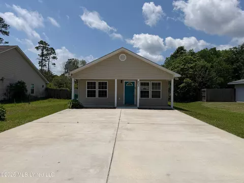 403 Saint Jude St, Waveland, MS 39576