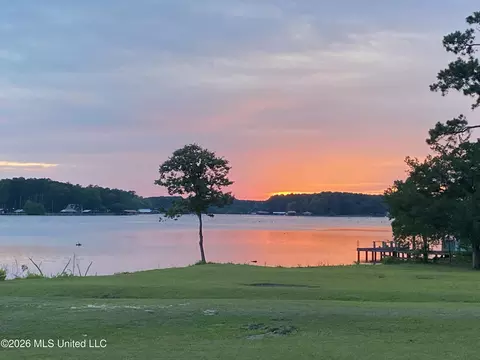 Lake Eddins 1638, Pachuta, MS 39347