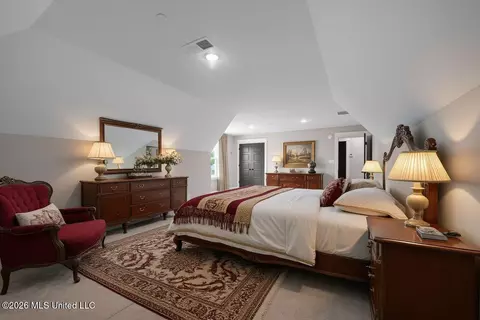Bedroom - 1755 Tributary Dr, Hernando, MS 38632 photo 6 of 6