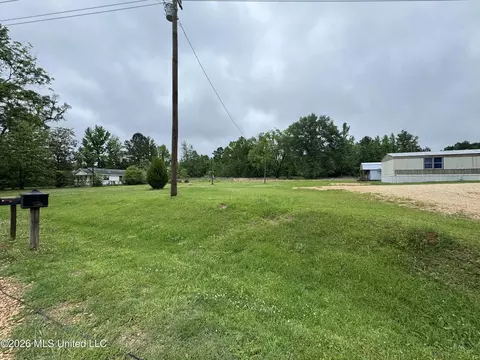 Exterior - 1557 Ramsey Rd, Gloster, MS 39638 photo 1 of 12