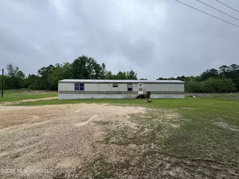 1557 Ramsey Rd, Gloster, MS 39638