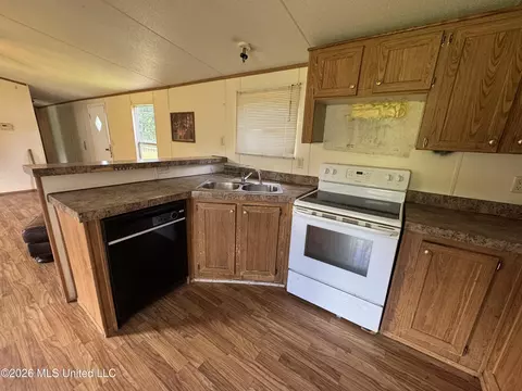Kitchen - 1557 Ramsey Rd, Gloster, MS 39638 photo 2 of 2