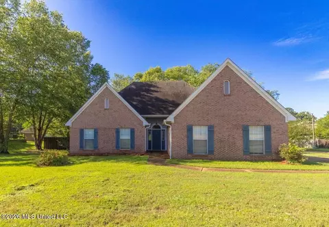 220 Moss Valley Cir, Brandon, MS 39042
