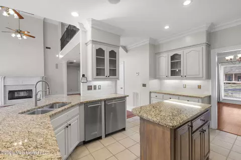 Kitchen - 124 Adderley Blvd, Madison, MS 39110 photo 3 of 4