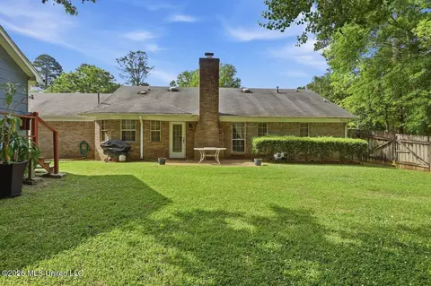 Exterior - 466 Lee St, Byram, MS 39272 photo 3 of 3