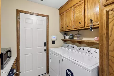 Other - 466 Lee St, Byram, MS 39272 photo 5 of 8