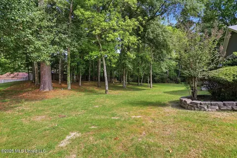 Exterior - 466 Lee St, Byram, MS 39272 photo 2 of 3