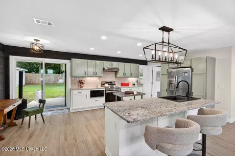 Kitchen - 101 Olson Ave, Long Beach, MS 39560 photo 2 of 4