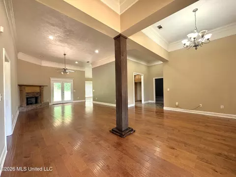 Living - 360 Provision Pkwy, Brandon, MS 39042 photo 1 of 1