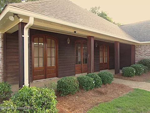 Exterior - 360 Provision Pkwy, Brandon, MS 39042 photo 2 of 3