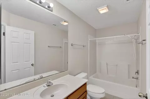 Bath - 9536 Poni Pl, Diamondhead, MS 39525 photo 4 of 4