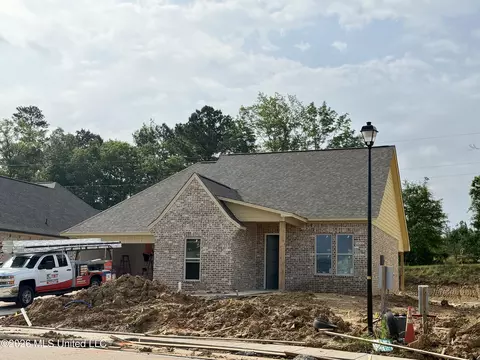 137 Bronson Bnd, Flowood, MS 39232