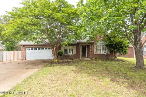 7676 Bramble Ln, Walls, MS 38680