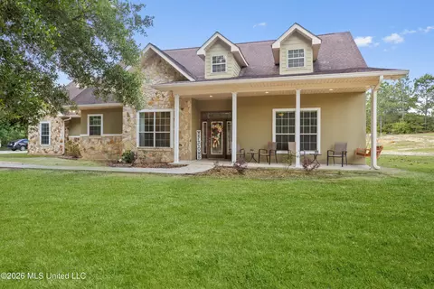 8065 Mcdonald Rd, Pass Christian, MS 39571