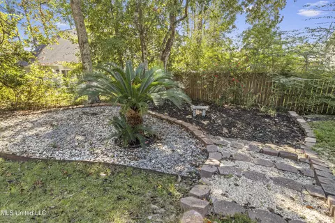 Exterior - 682 Auahi Pl, Diamondhead, MS 39525 photo 10 of 14