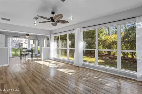 Living - 682 Auahi Pl, Diamondhead, MS 39525 photo 12 of 12