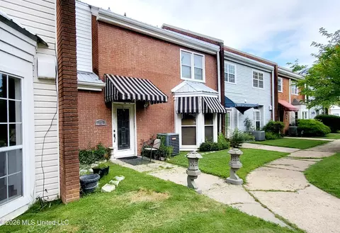 928 Courthouse Rd #25, Gulfport, MS 39507