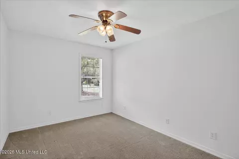 Bedroom - 123 Fox Run Dr, Mccomb, MS 39648 photo 2 of 4