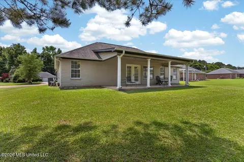Exterior - 123 Fox Run Dr, Mccomb, MS 39648 photo 3 of 3