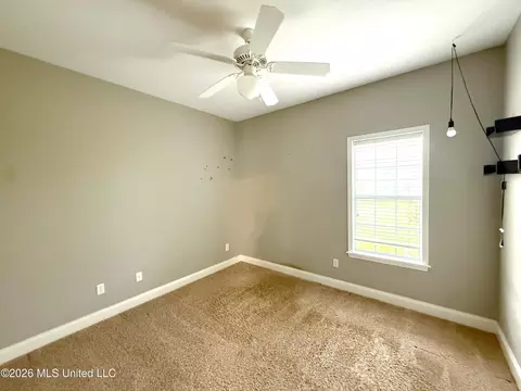 Bedroom - 336 Willow Run, Pearl, MS 39208 photo 3 of 4