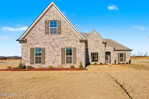 Exterior - 2499 Scott Meadows Ln, Hernando, MS 38632 photo 2 of 5